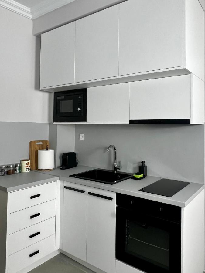 Agia Sofia Noir Apartment Thessaloniki Buitenkant foto