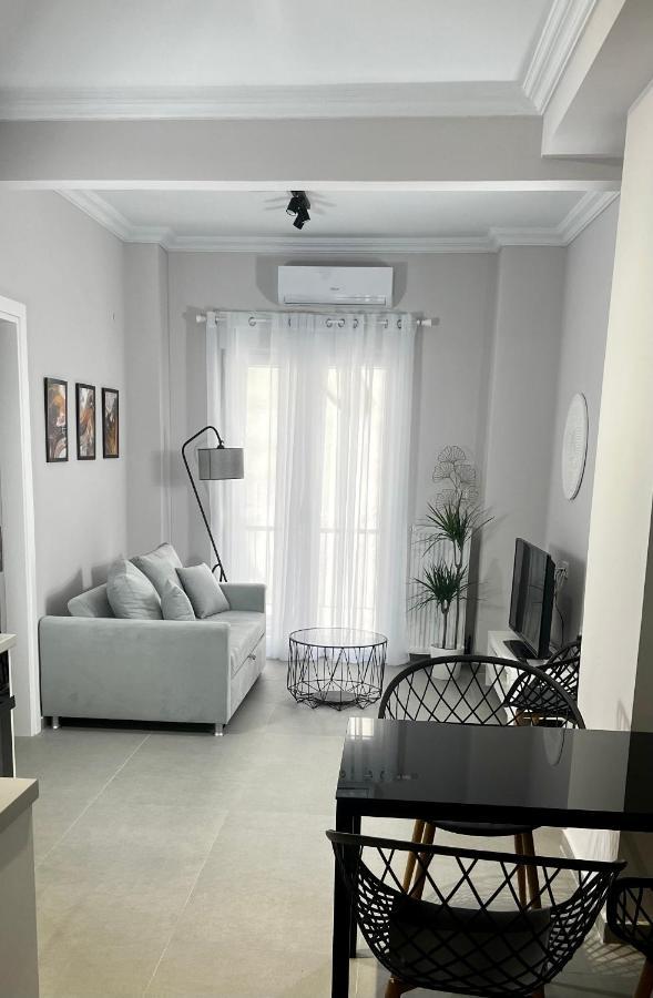 Agia Sofia Noir Apartment Thessaloniki Buitenkant foto