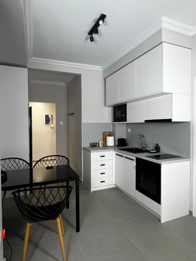 Agia Sofia Noir Apartment Thessaloniki Buitenkant foto